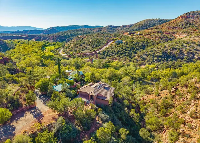 Elysian Escape Stunning Views Above-ground Private Trail To Creek Pet Family-friendly *