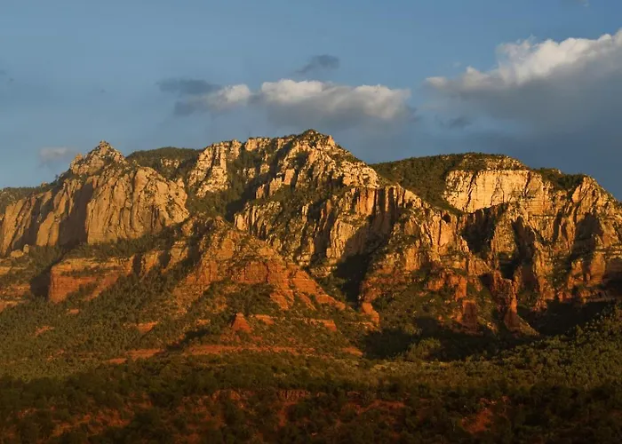 Elysian Escape Stunning Views Above-ground Private Trail To Creek Pet Family-friendly *